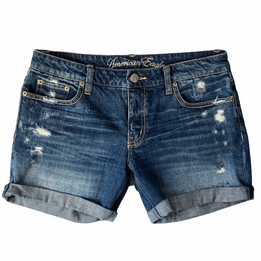 American Eagle Outfitters Blue Medium Wash Distressed Midi Shorts Size 6